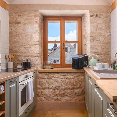 Oleander شقة تروغير